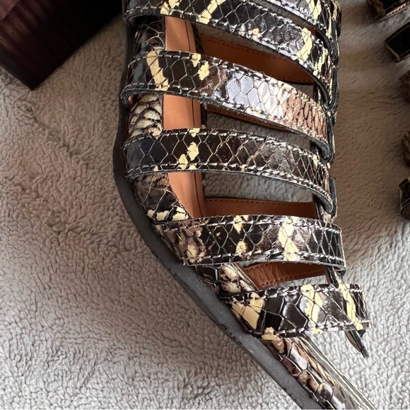 Vionic Sami Heeled Gladiator Ankle Strap Boa Snake Print Leather Sandal Sz 9.5 - Picture 6 of 13